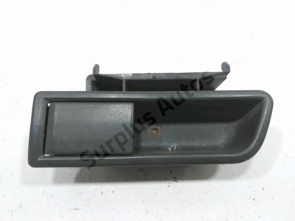 Poignée intérieure porte avant gauche