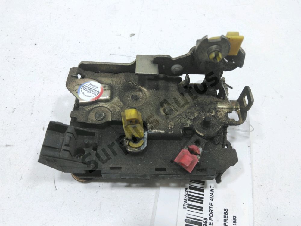 Serrure de porte avant gauche