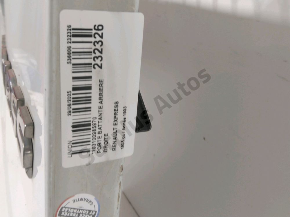 Porte battante arrière droite