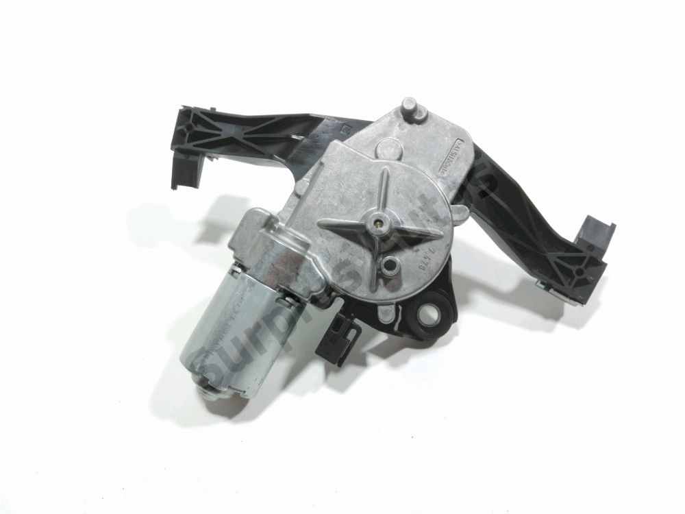 Moteur d'essuie glace arrière