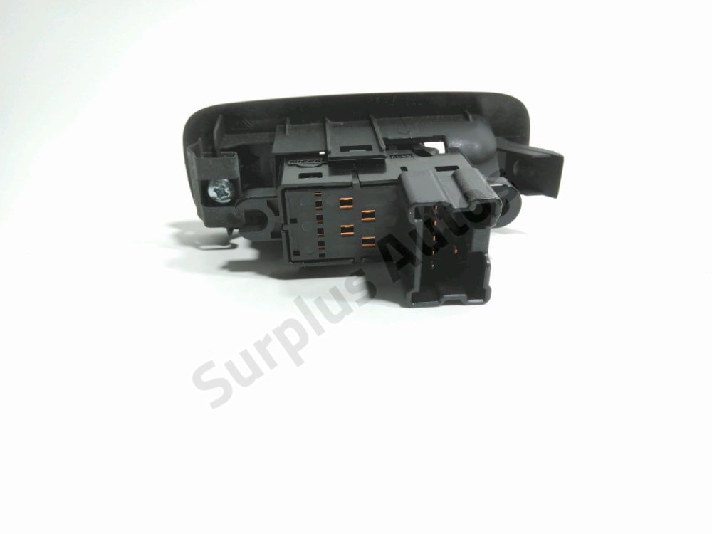 Commande lève-vitre avant droit