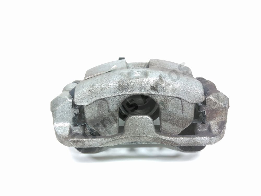 Etrier de frein avant droit