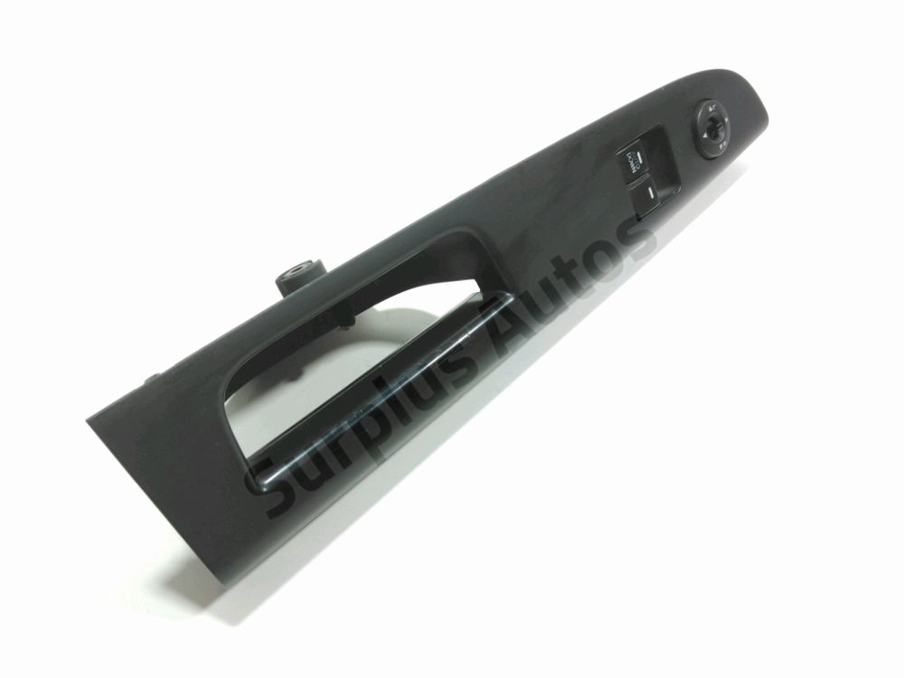 Commande lève-vitre avant gauche