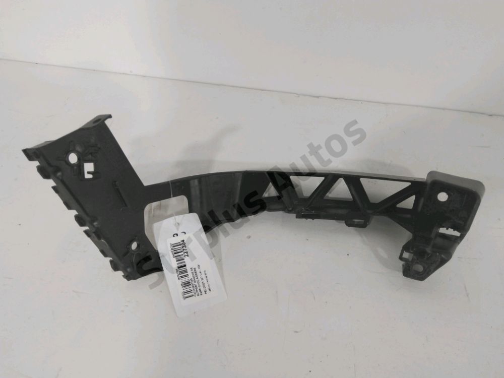 Support gauche de pare-choc arrière