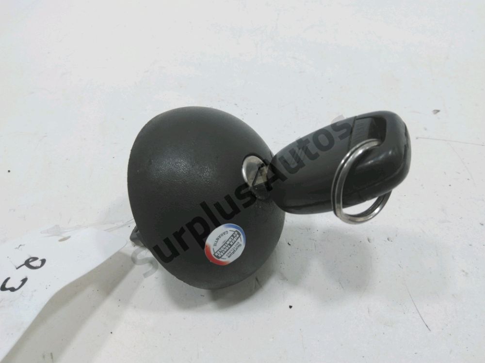 Bouchon de réservoir à carburant