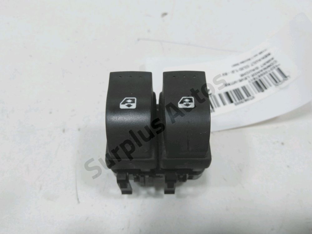 Commande lève-vitre avant gauche