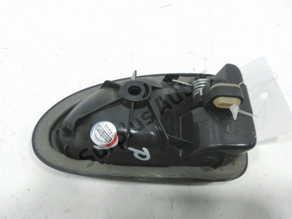 Poignée intérieure porte arrière gauche