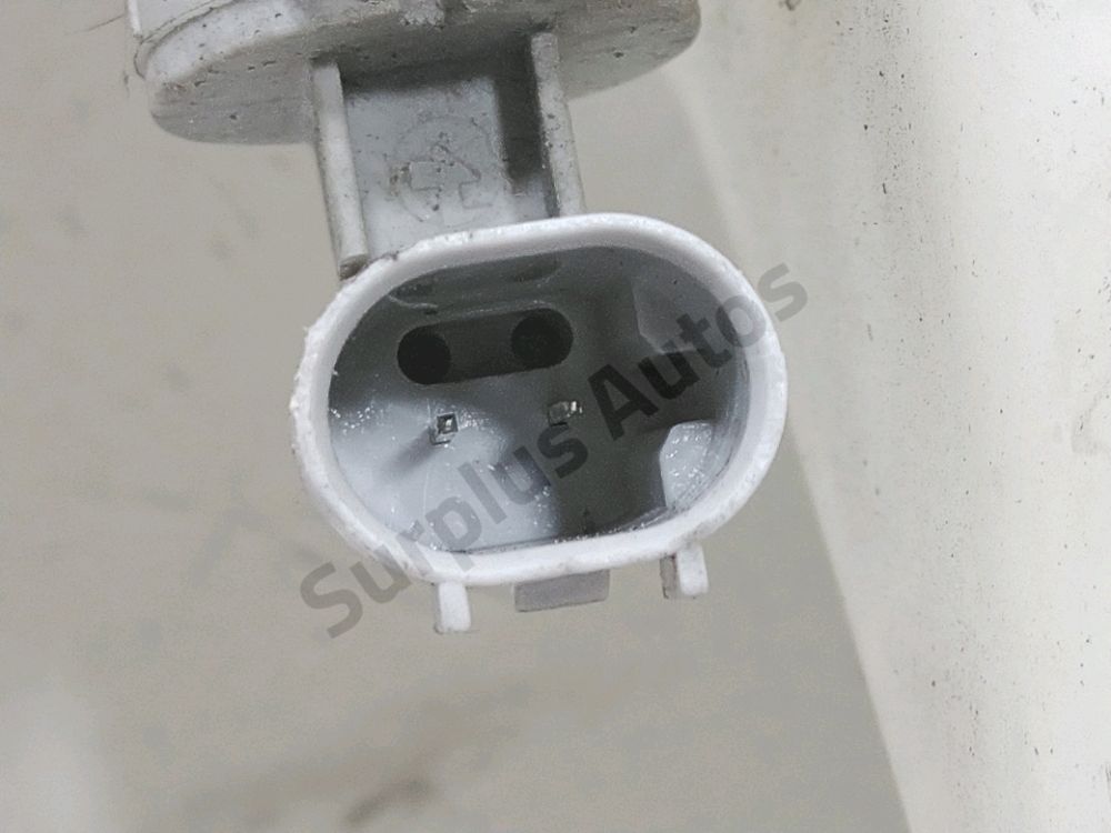 Réservoir de lave glace avant