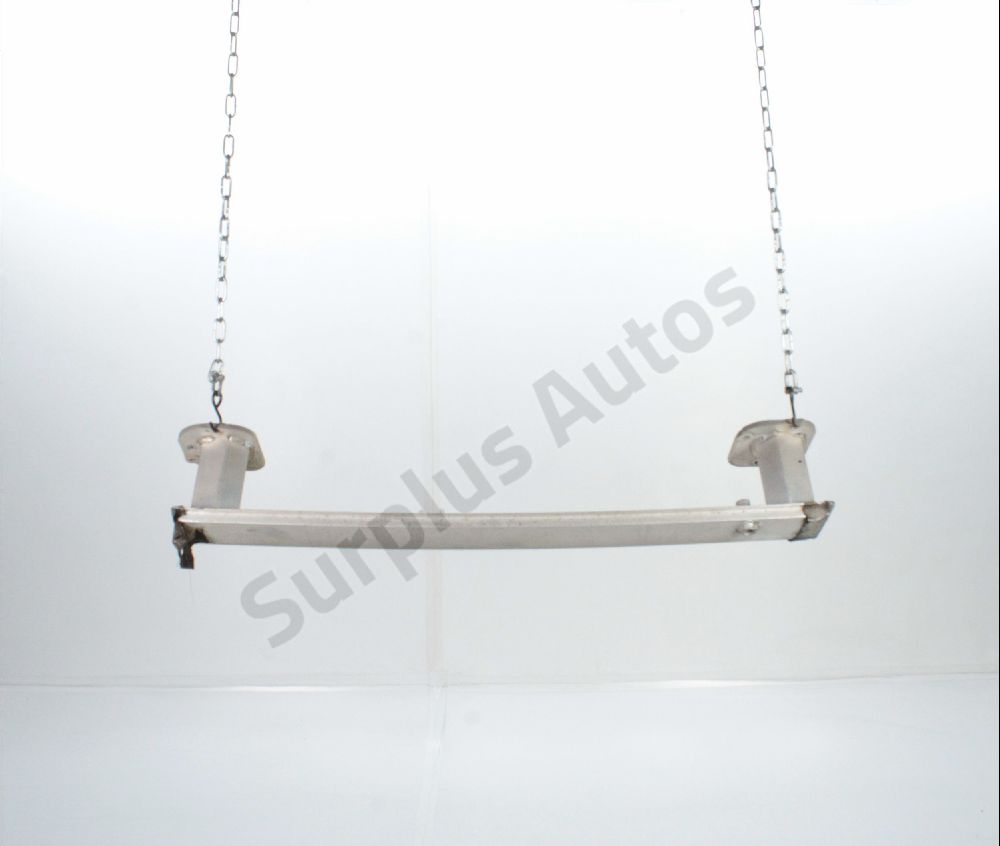 Renfort pare-choc arrière