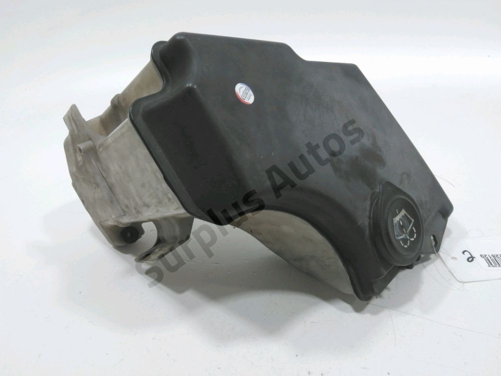 Réservoir de lave glace avant