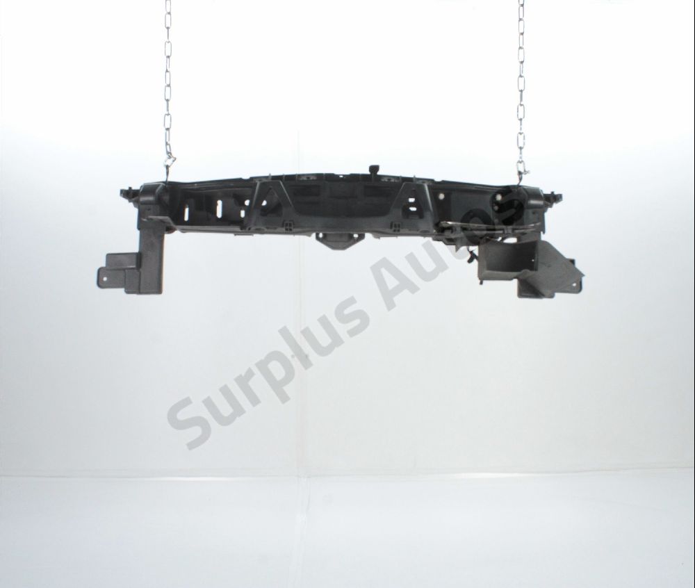 Traverse supérieure armature avant