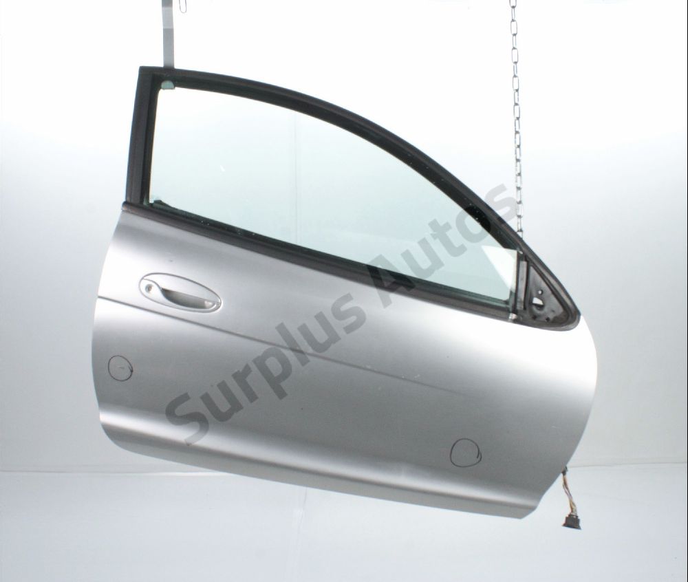 Porte avant droite