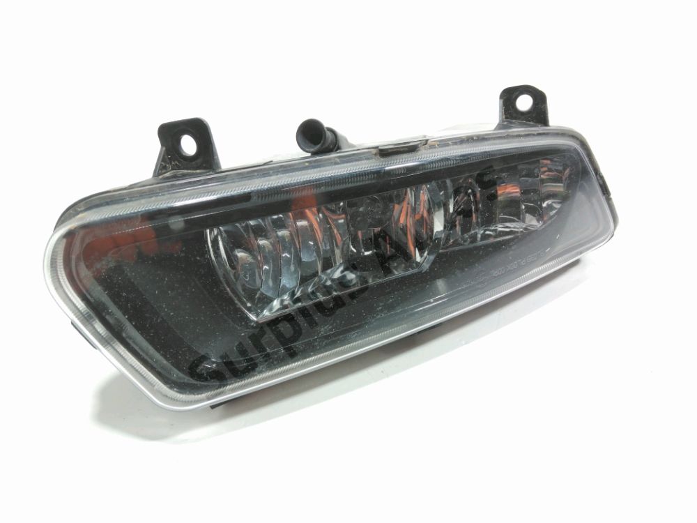 Antibrouillard avant droit