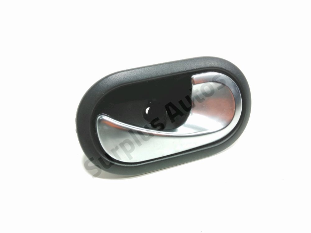 Poignée intérieure porte avant droite