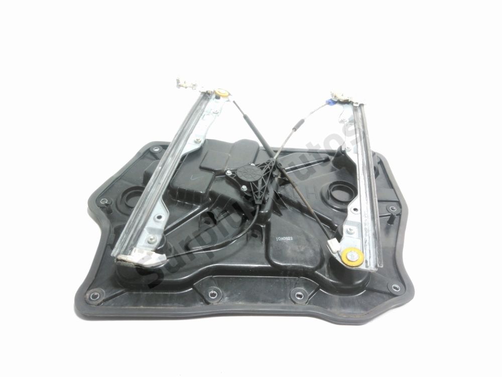 Lève-vitre électrique avant gauche