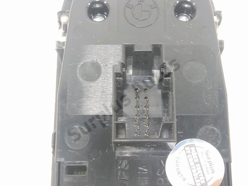 Commande lève-vitre avant gauche