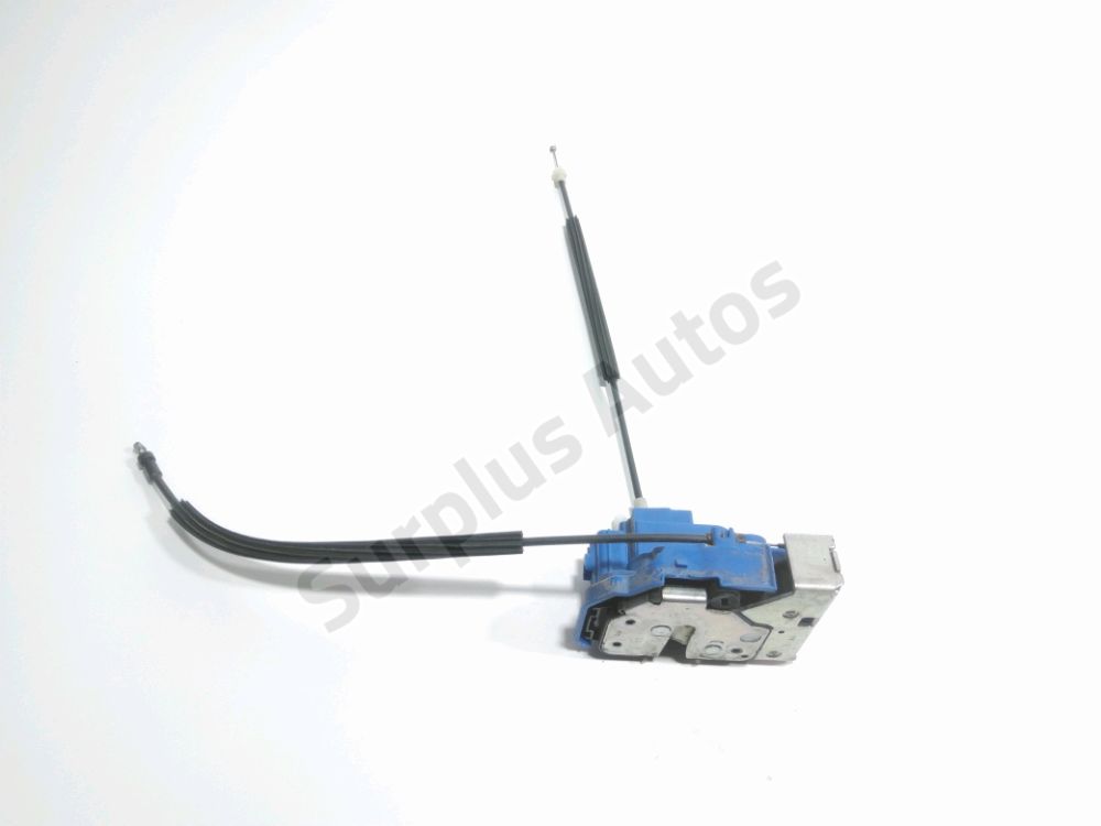 Serrure de porte avant droite