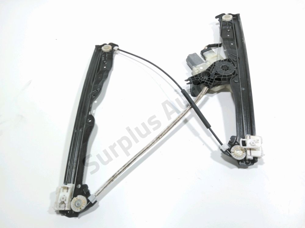 Lève-vitre électrique avant gauche