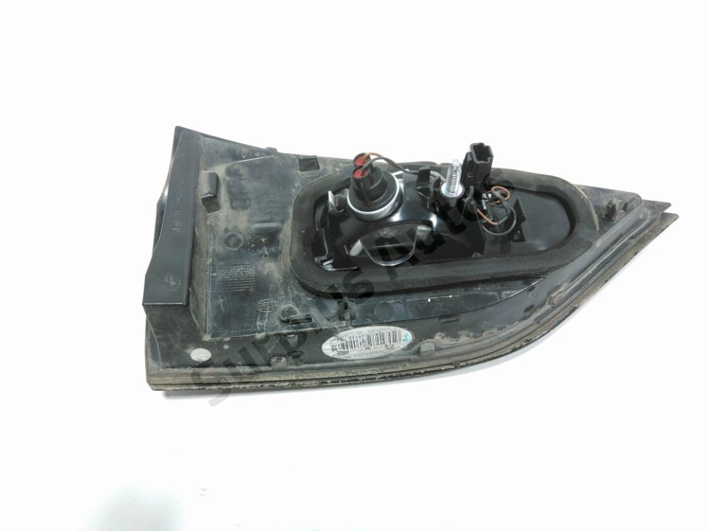 Feu arrière intérieur droit