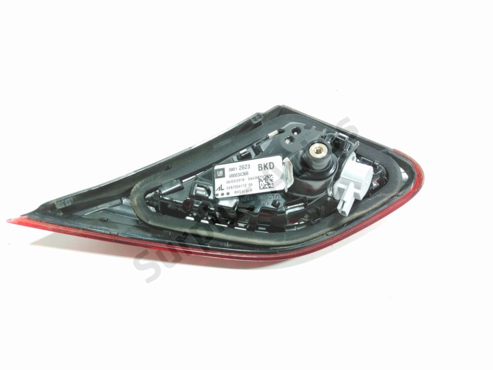 Feu arrière intérieur gauche