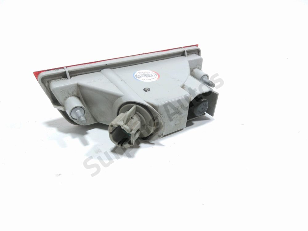 Feu de brouillard arrière central