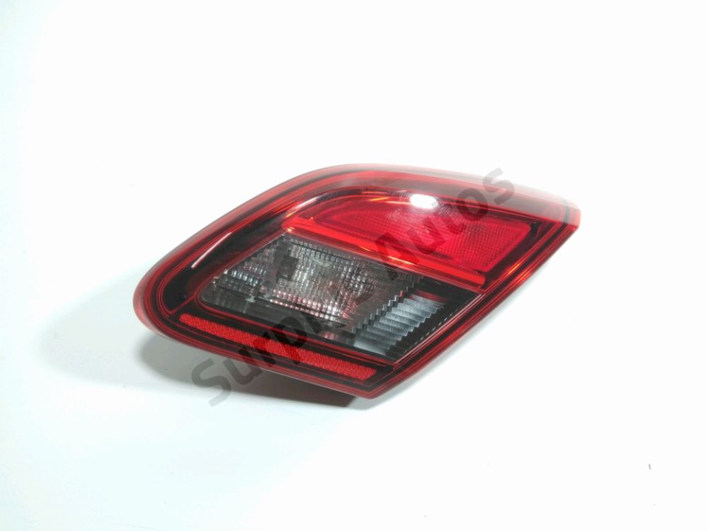 Feu arriere interieur droit