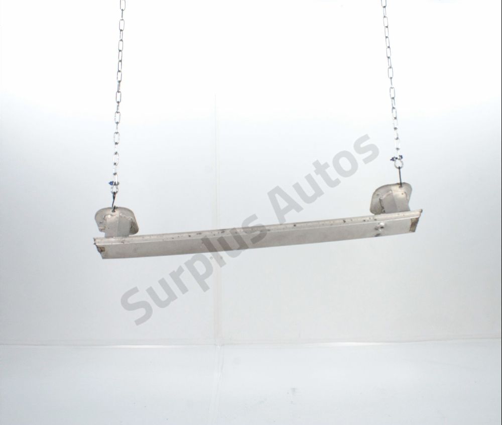 Renfort pare-choc arrière