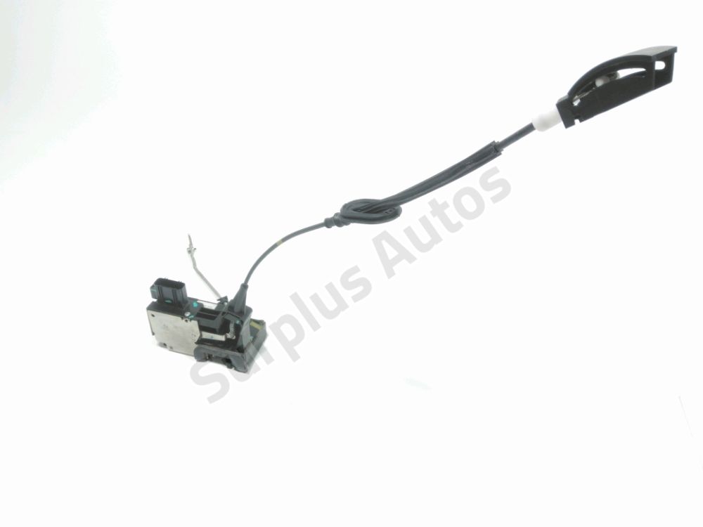 Serrure de porte avant droite