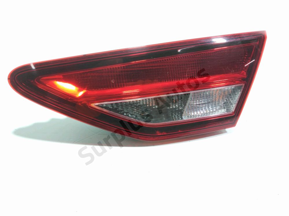 Feu arrière intérieur droit