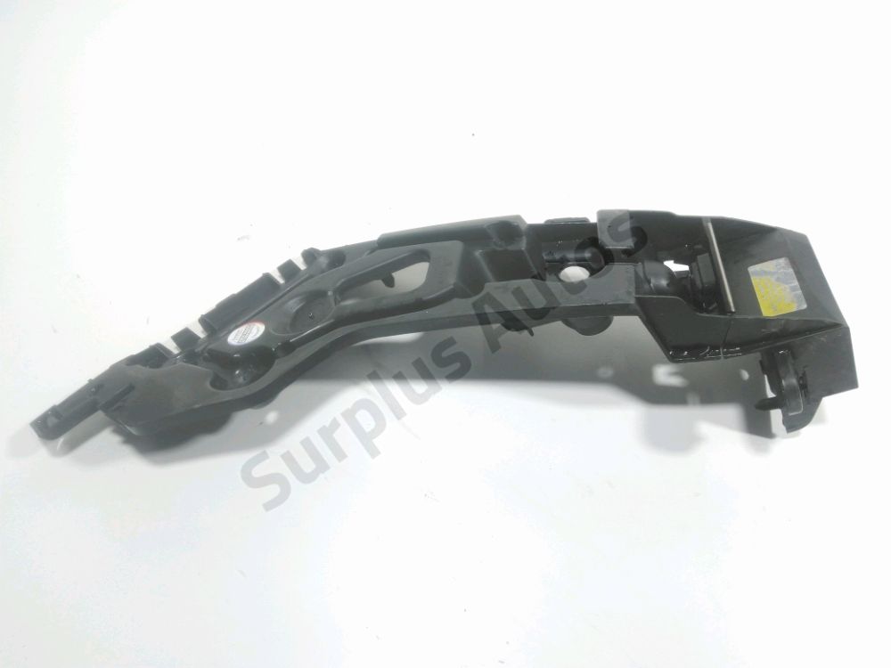 Support gauche de pare-choc arrière