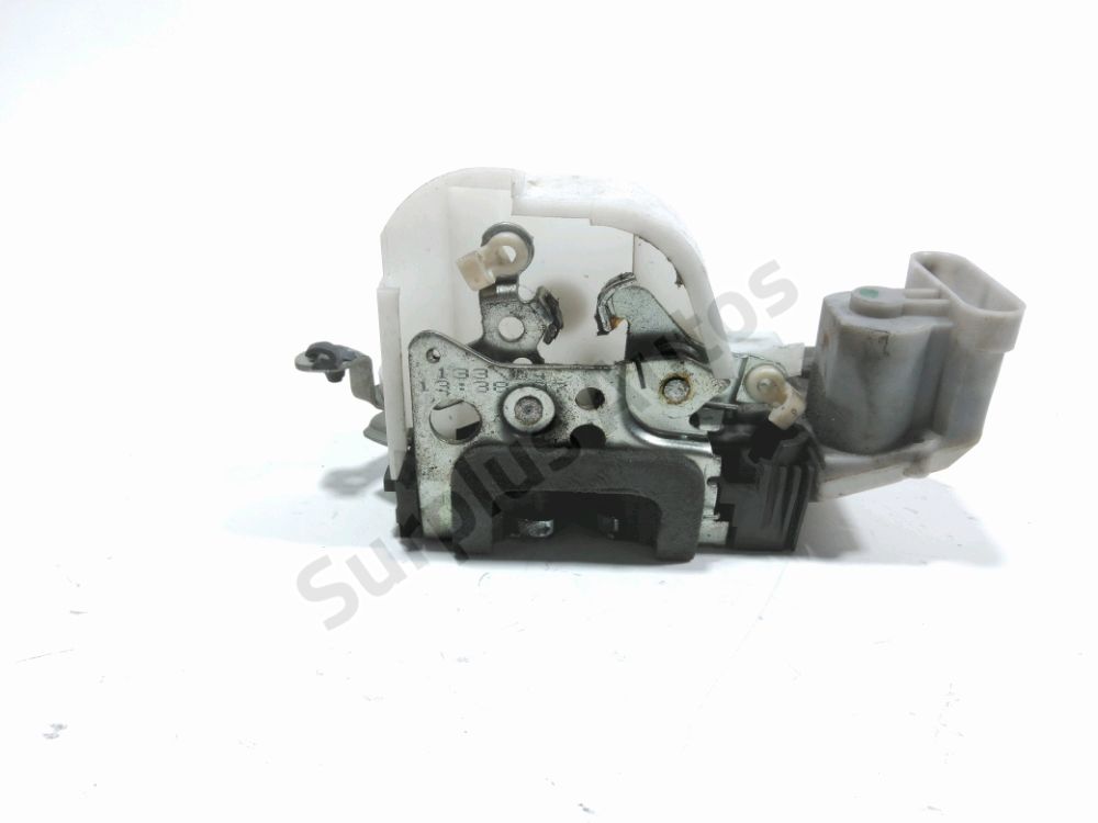 Serrure de porte avant gauche