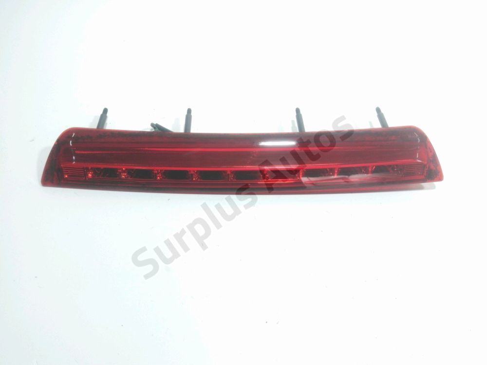 Feu stop supplémentaire