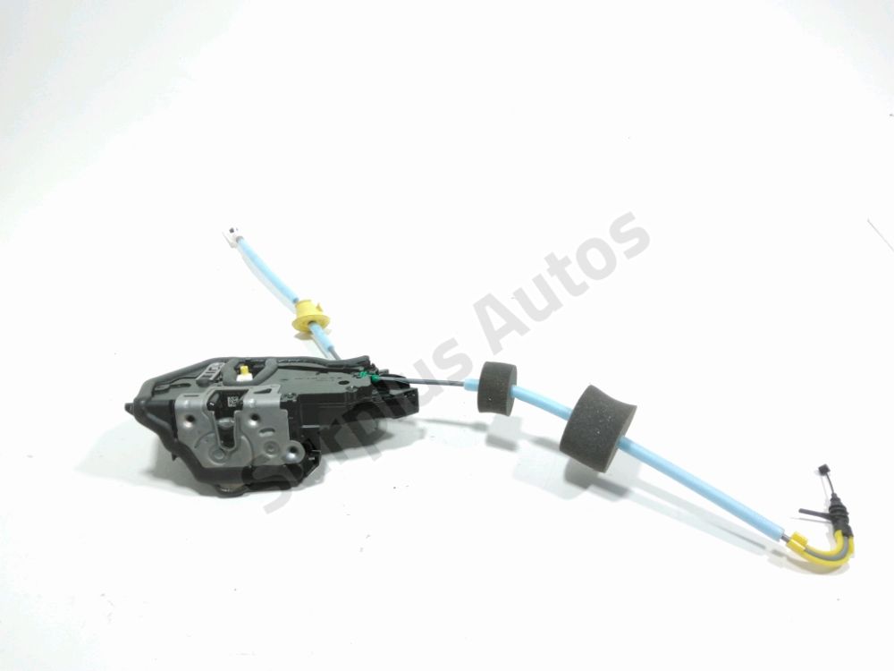 Serrure de porte avant gauche