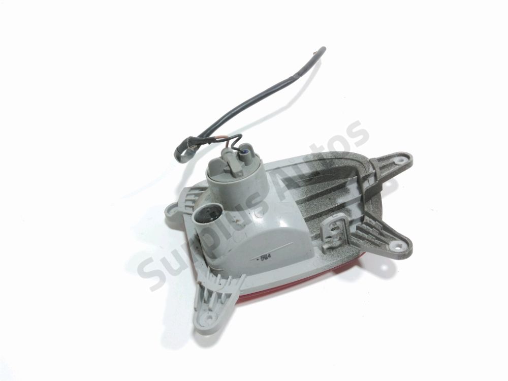 Feu de brouillard arrière gauche