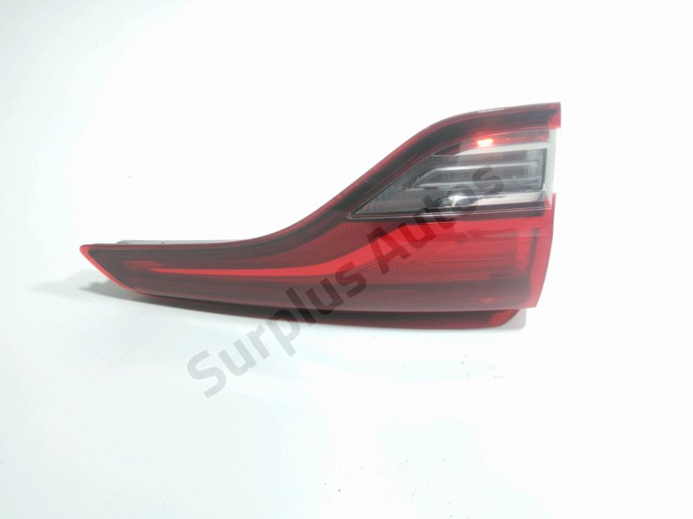 Feu arrière intérieur gauche