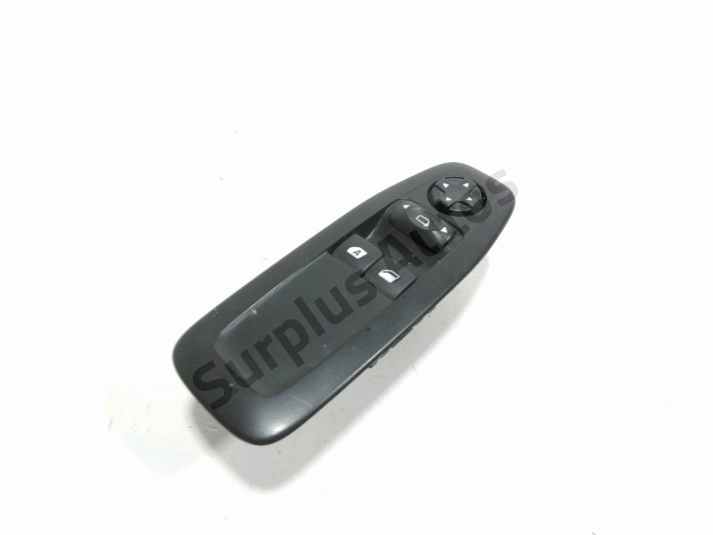 Lève-vitre électrique avant gauche