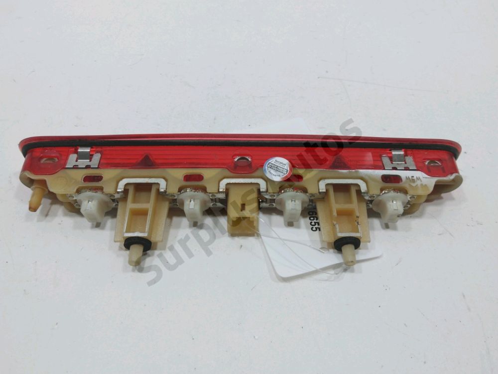 Feu stop supplémentaire