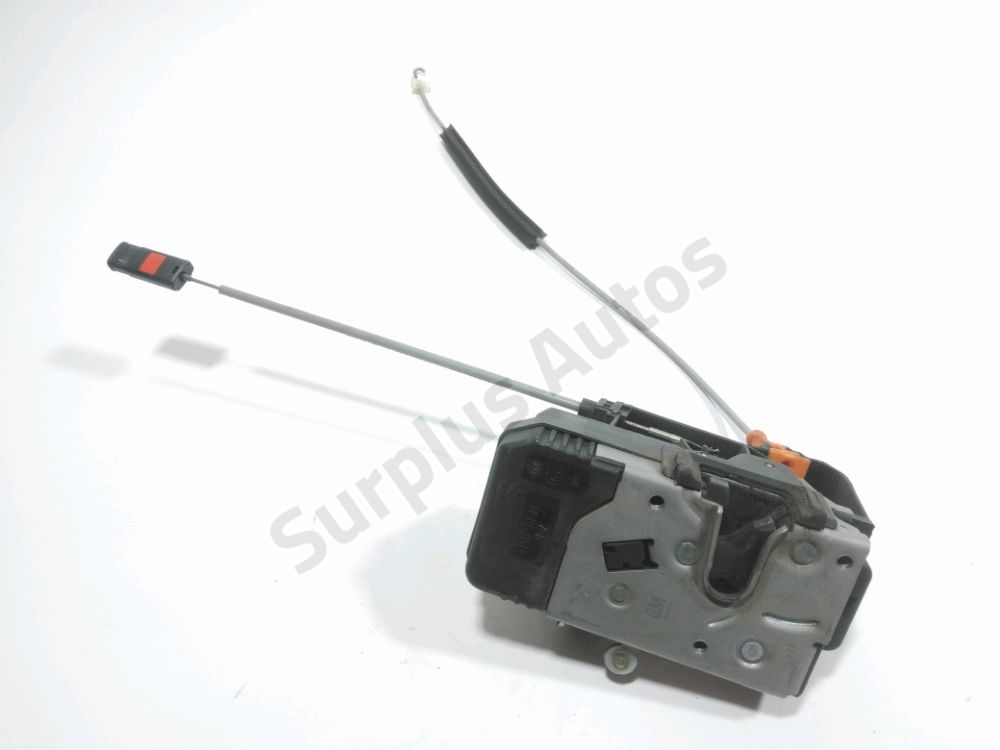 Serrure de porte avant gauche