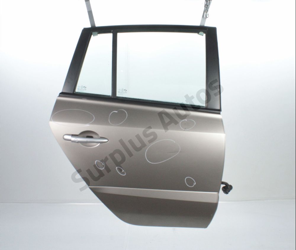 Porte arrière droite