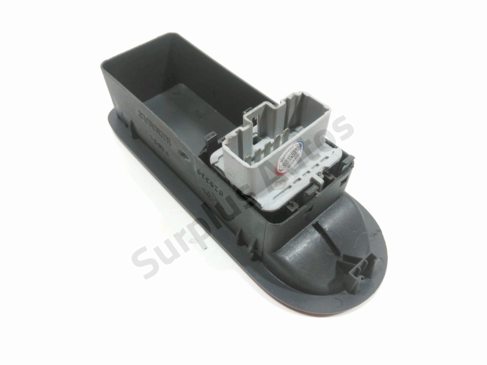 Commande lève-vitre avant gauche