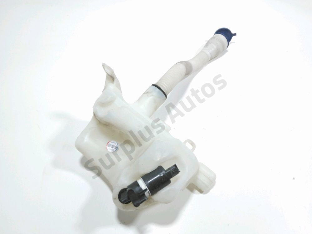 Réservoir de lave glace avant