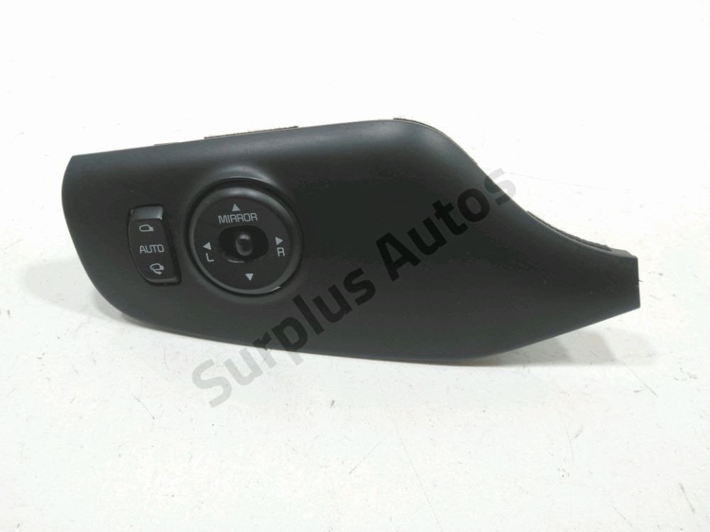 Commande rétroviseur gauche