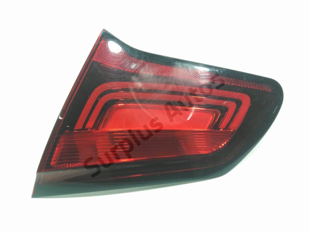 Feu arrière intérieur droit