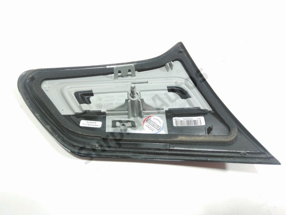 Feu arrière intérieur droit