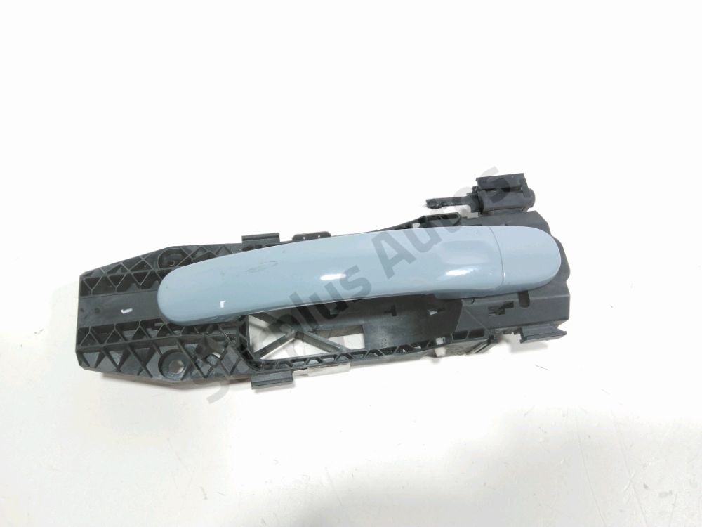 Poignee exterieure avant droite