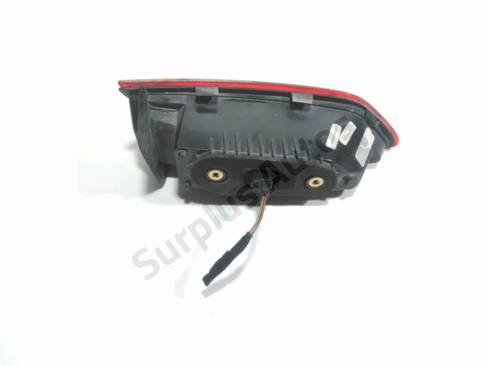 Feu arrière intérieur droit