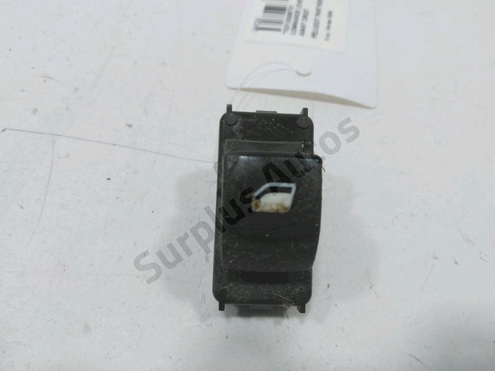 Commande lève-vitre avant droit