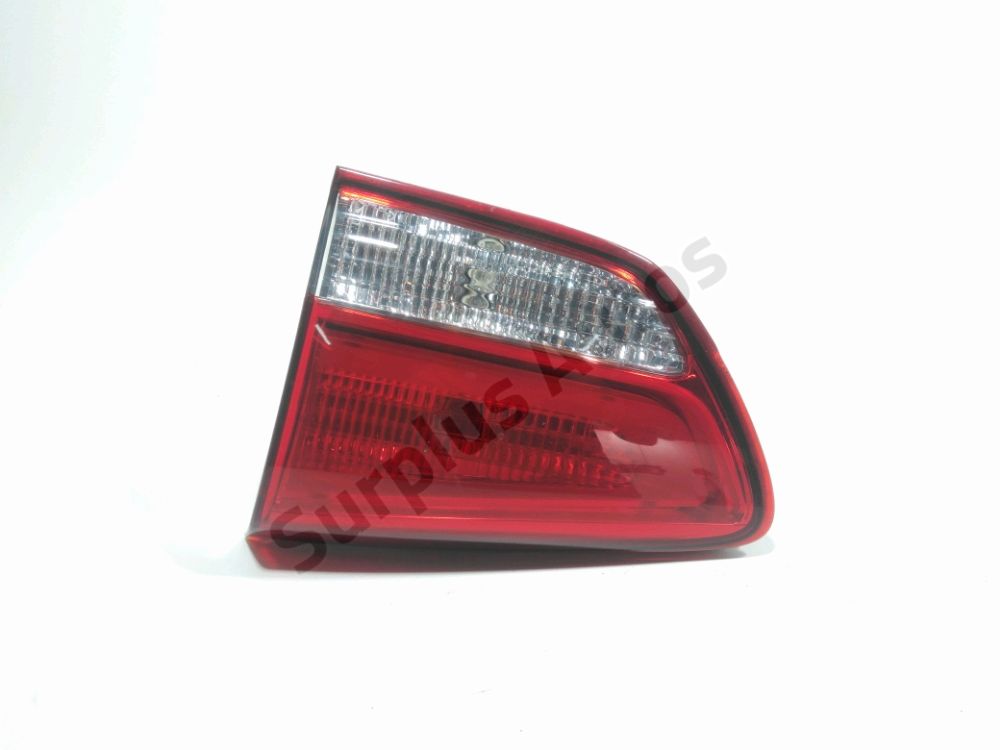 Feu arrière intérieur droit