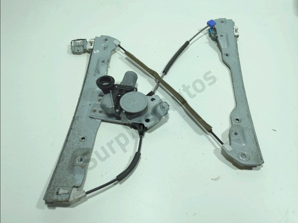 Lève-vitre électrique avant droit