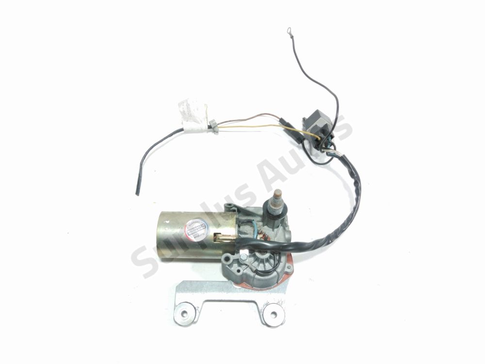 Moteur d'essuie glace arrière